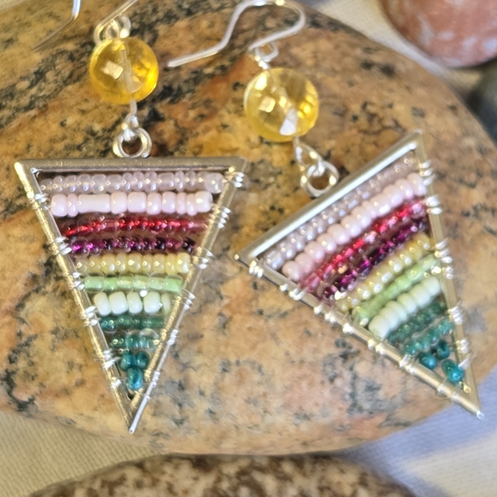 Vibrant Multicolor Beaded Triangle Earrings - Picture 4 of 6